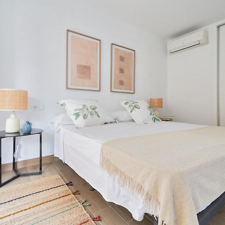 Apartamento En Primera Linea De Playa En La Malagueta Малага Екстериор снимка