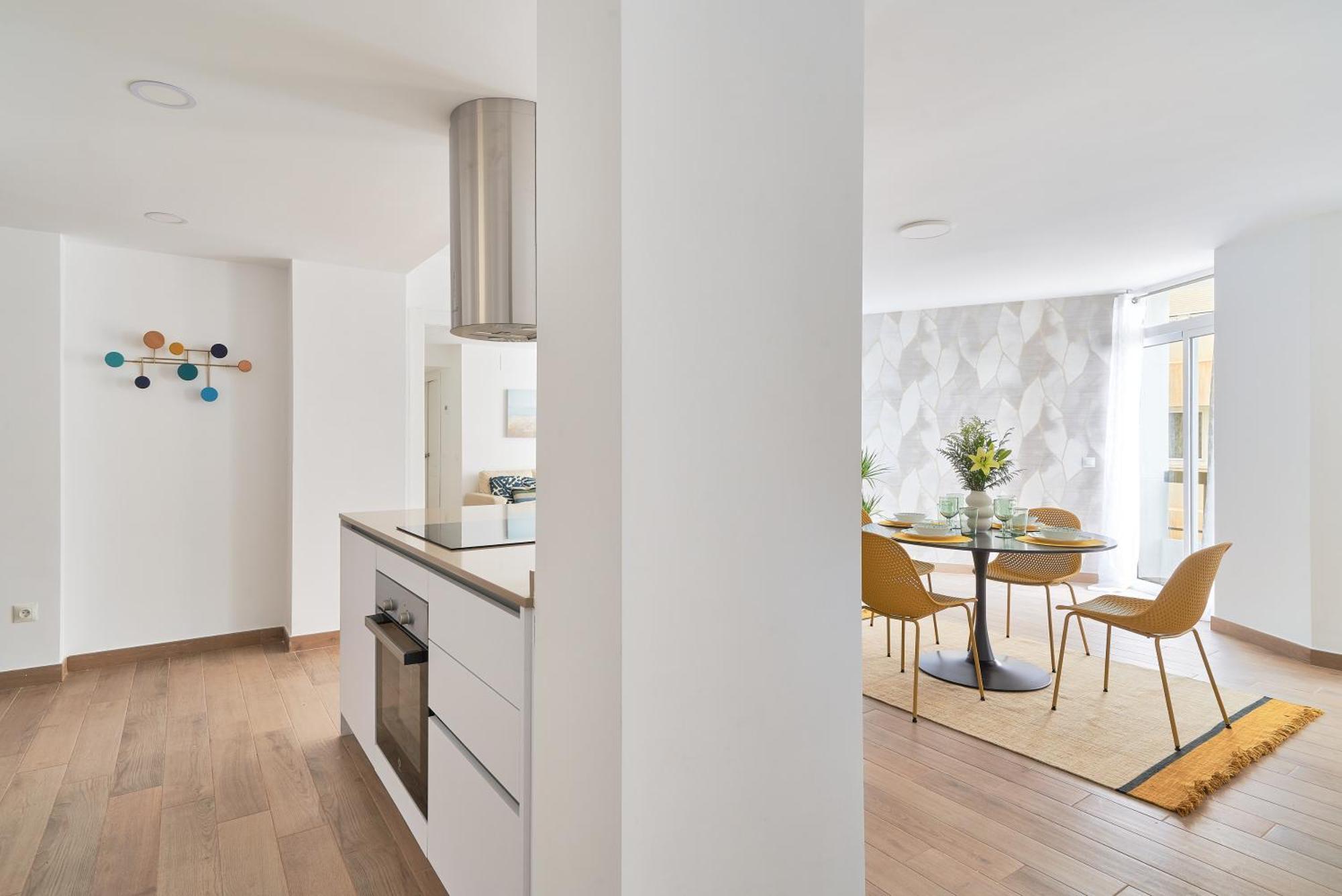 Apartamento En Primera Linea De Playa En La Malagueta Малага Екстериор снимка