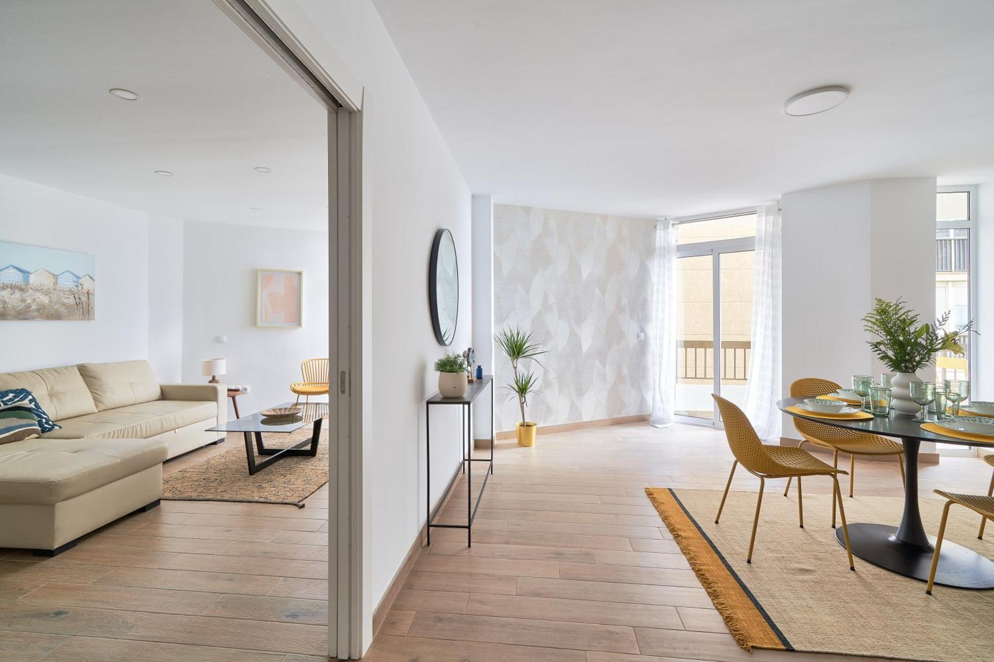 Apartamento En Primera Linea De Playa En La Malagueta Малага Екстериор снимка