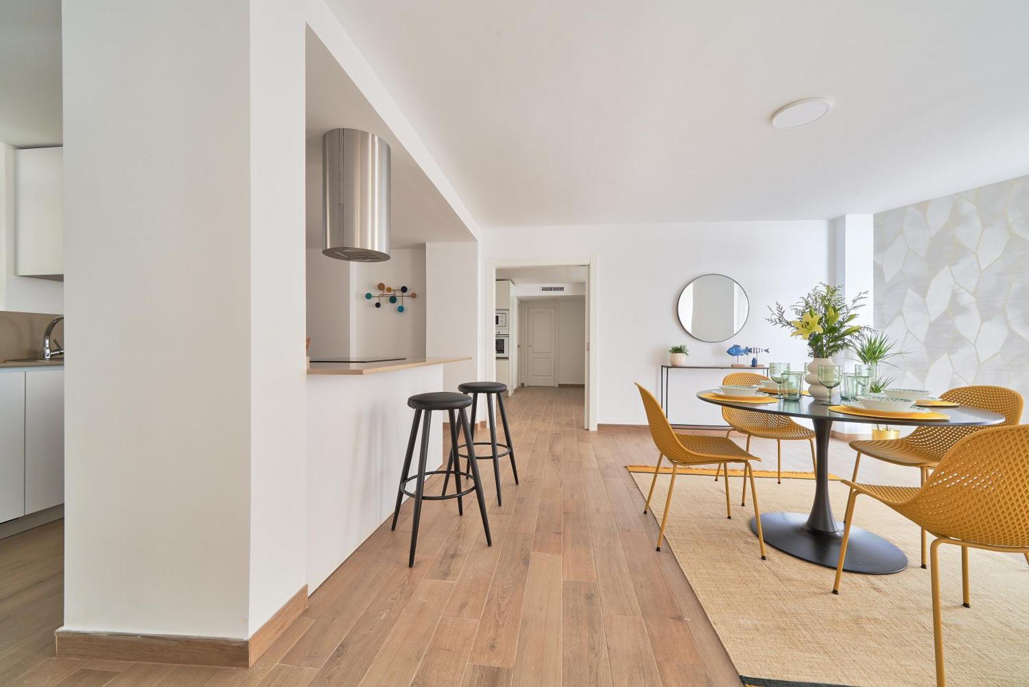 Apartamento En Primera Linea De Playa En La Malagueta Малага Екстериор снимка